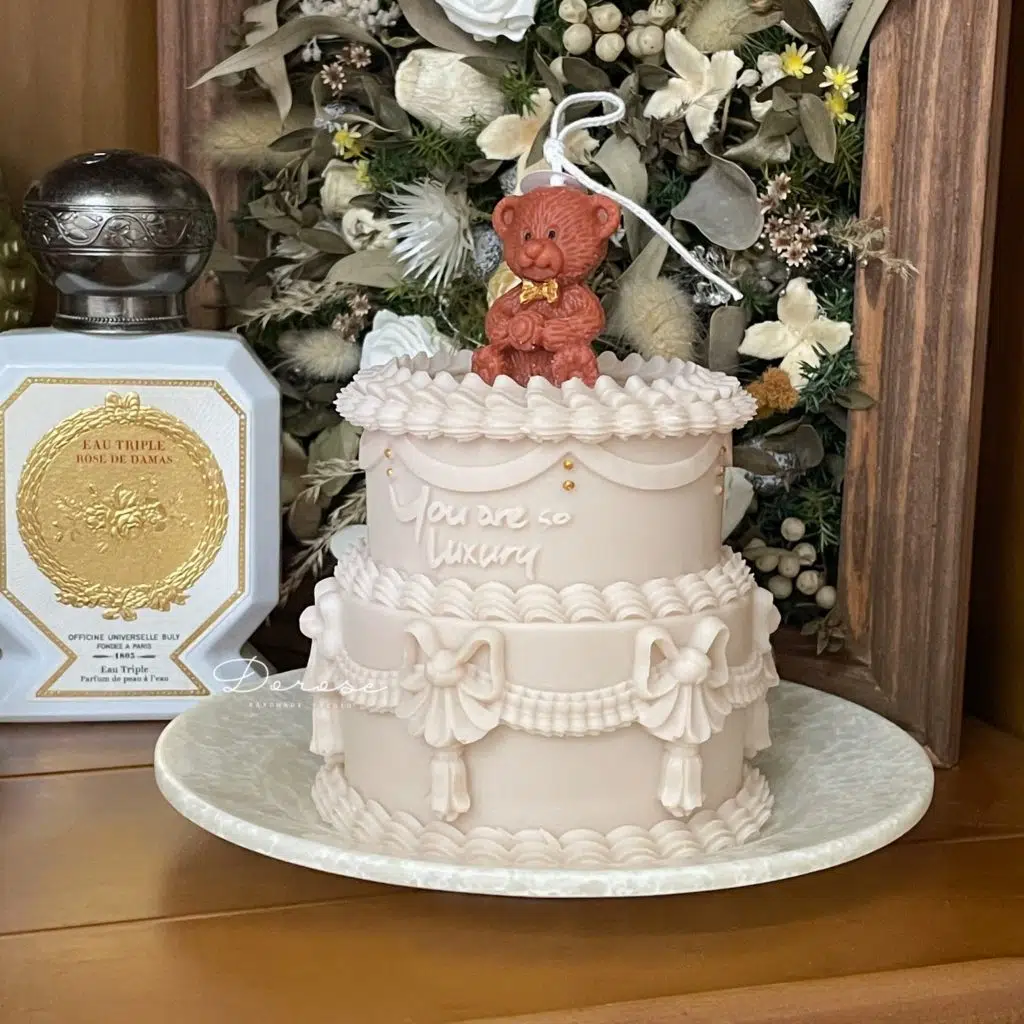 泰迪雙層擠花蛋糕